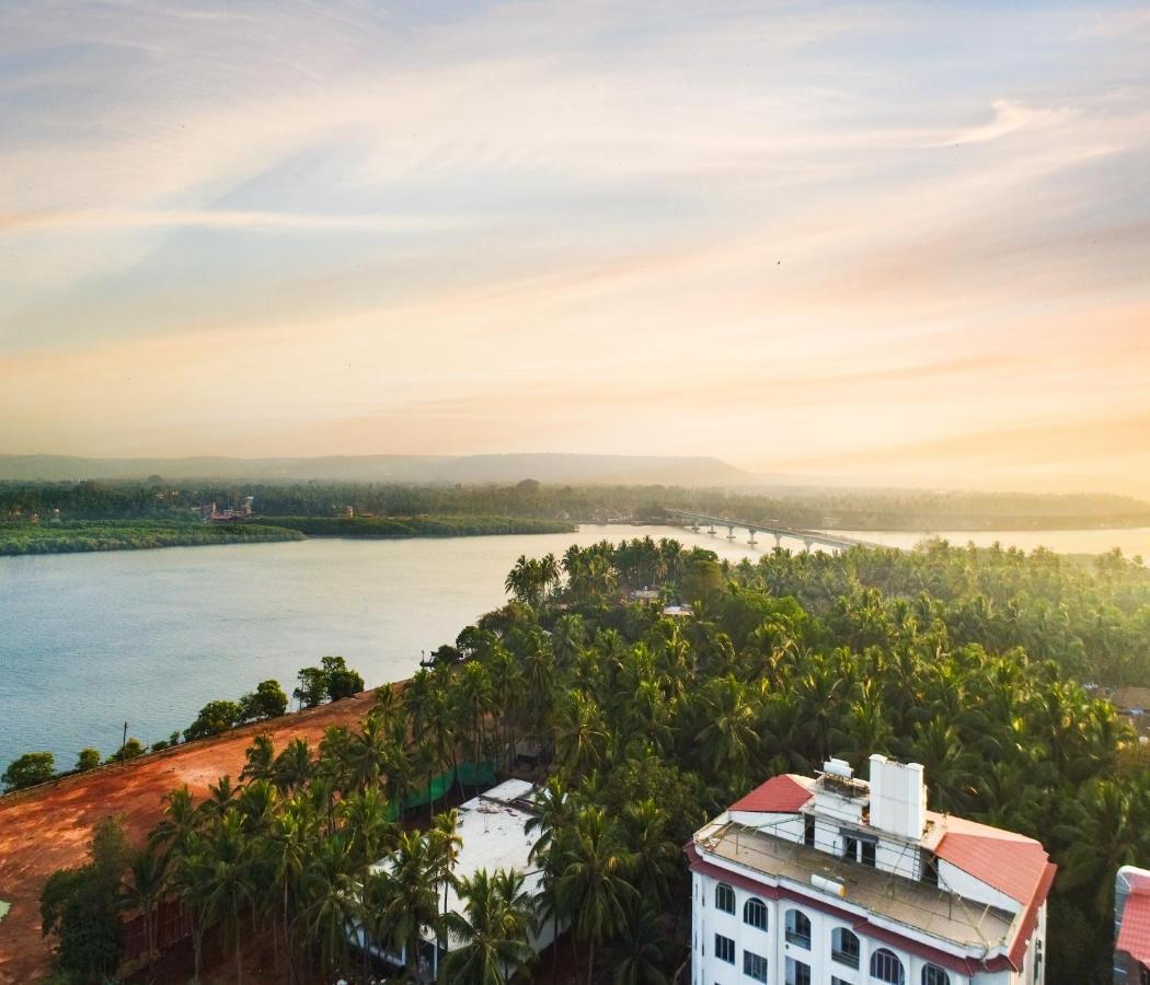 Span Suites & Villa Морджим Екстер'єр фото
